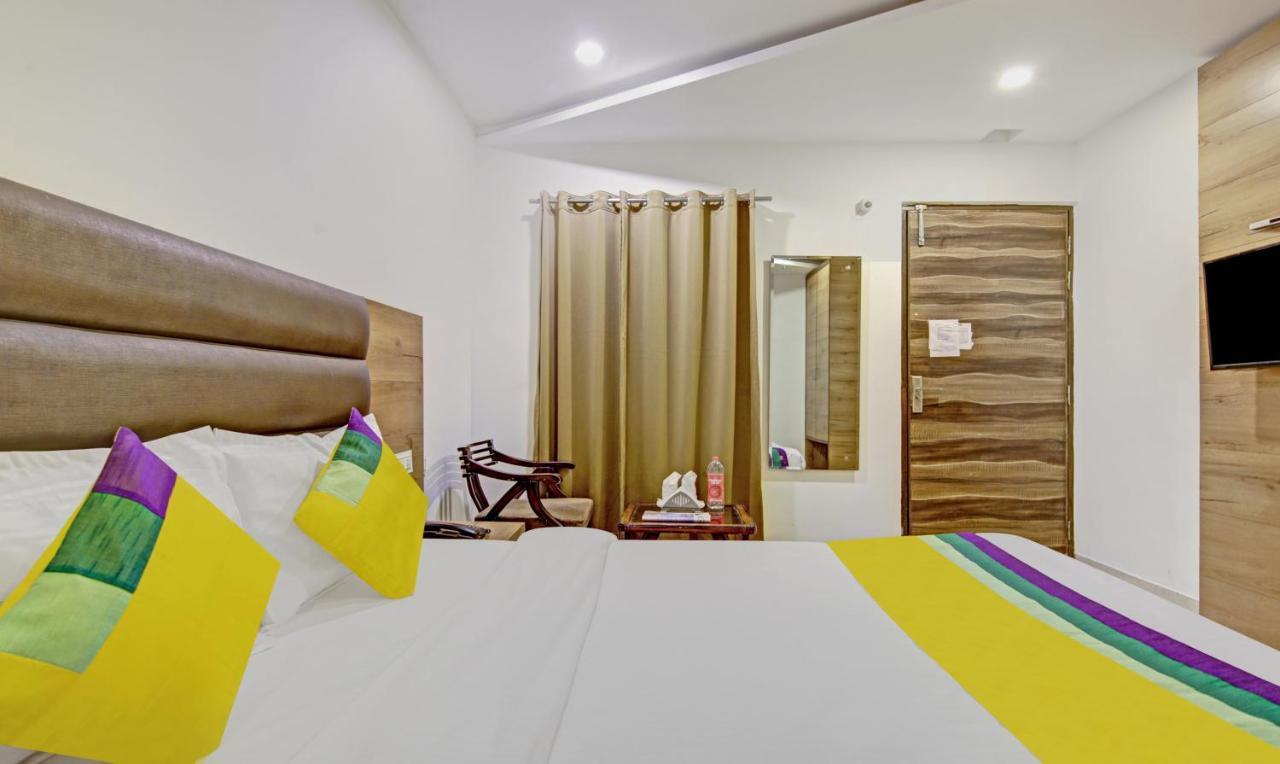 Itsy Hotels O3 Chandigarh Exterior photo